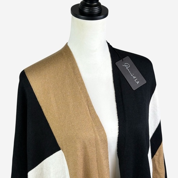 NEW Parrish LA Colorblock Knit Over Shoulder Wrap OS One Size Neutral - Picture 6 of 13